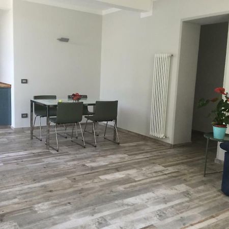 Casa Gabriela Hotel Cannero Riviera Bagian luar foto